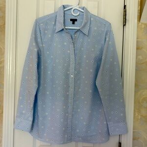 Talbots Blue Cotton Shirt with Printed White Daisies with Multicolor Centers.EUC